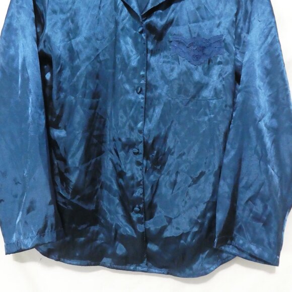 LA VIE EN ROSE | medium | Blue Silky Satin Button-Up Pajama Top - Picture 7 of 14